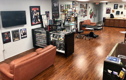 Tattoo and Piercing Shop «Cherry Hill Tattoo Co. Of Bonita Springs», reviews and photos, 3465 Bonita Beach Rd SW Suite #4, Bonita Springs, FL 34134, USA