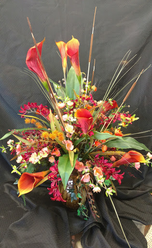 Florist «Tip Top Florist & Gifts», reviews and photos, 140 Memory Plz, Whiteville, NC 28472, USA