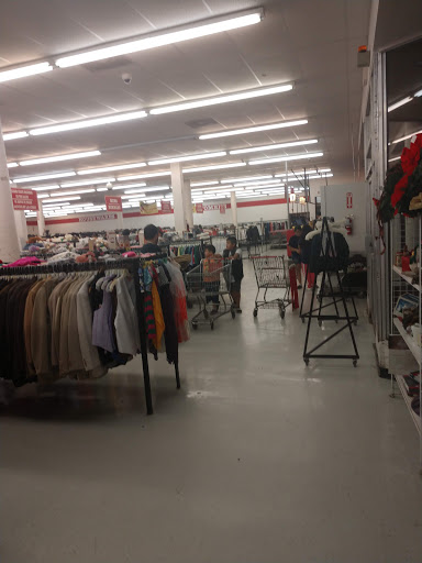 Thrift Store «Family Thrift Center», reviews and photos, 112 W Southmore Ave, Pasadena, TX 77502, USA