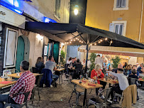 Atmosphère du Restaurant français Le bouche à Oreille à Aix-en-Provence - n°11