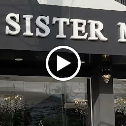 Sisters Makeup
