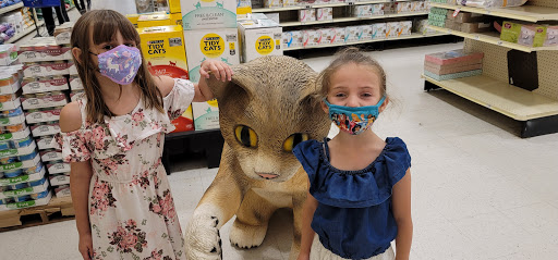 Pet Supply Store «PetSmart», reviews and photos, 67 Consumer Square, Plattsburgh, NY 12901, USA