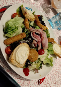 Salade César du Restaurant Holly's Diner à Laval - n°5