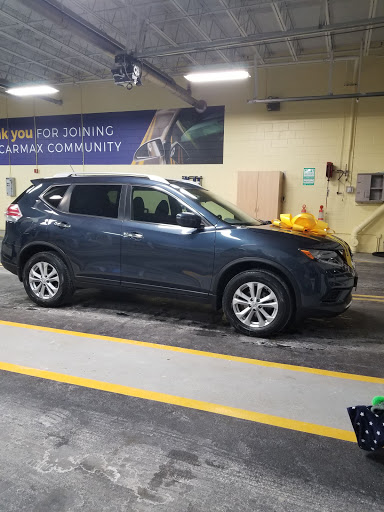 Used Car Dealer «CarMax», reviews and photos, 3320 Odyssey Ct, Naperville, IL 60563, USA