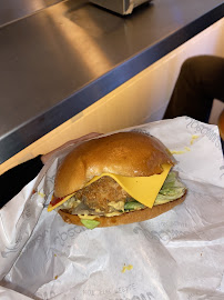 Hamburger du Restaurant de hamburgers Spécimen Burger à Paris - n°17