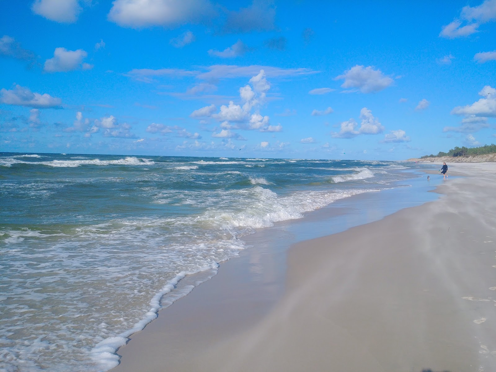 Foto von Belogora Beach und die siedlung