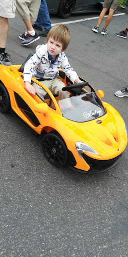 Used Car Dealer «Symbolic International», reviews and photos, 11425 Sorrento Valley Rd, San Diego, CA 92121, USA