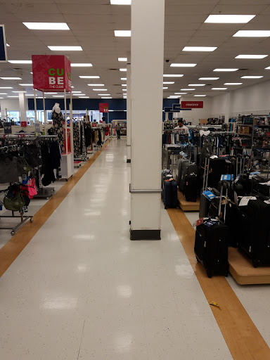 Department Store «Marshalls», reviews and photos, 28390 Dequindre Rd #600, Warren, MI 48092, USA