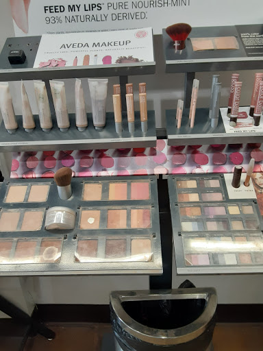 Beauty School «Aveda Institute Orlando», reviews and photos, 495 N Semoran Blvd, Winter Park, FL 32792, USA