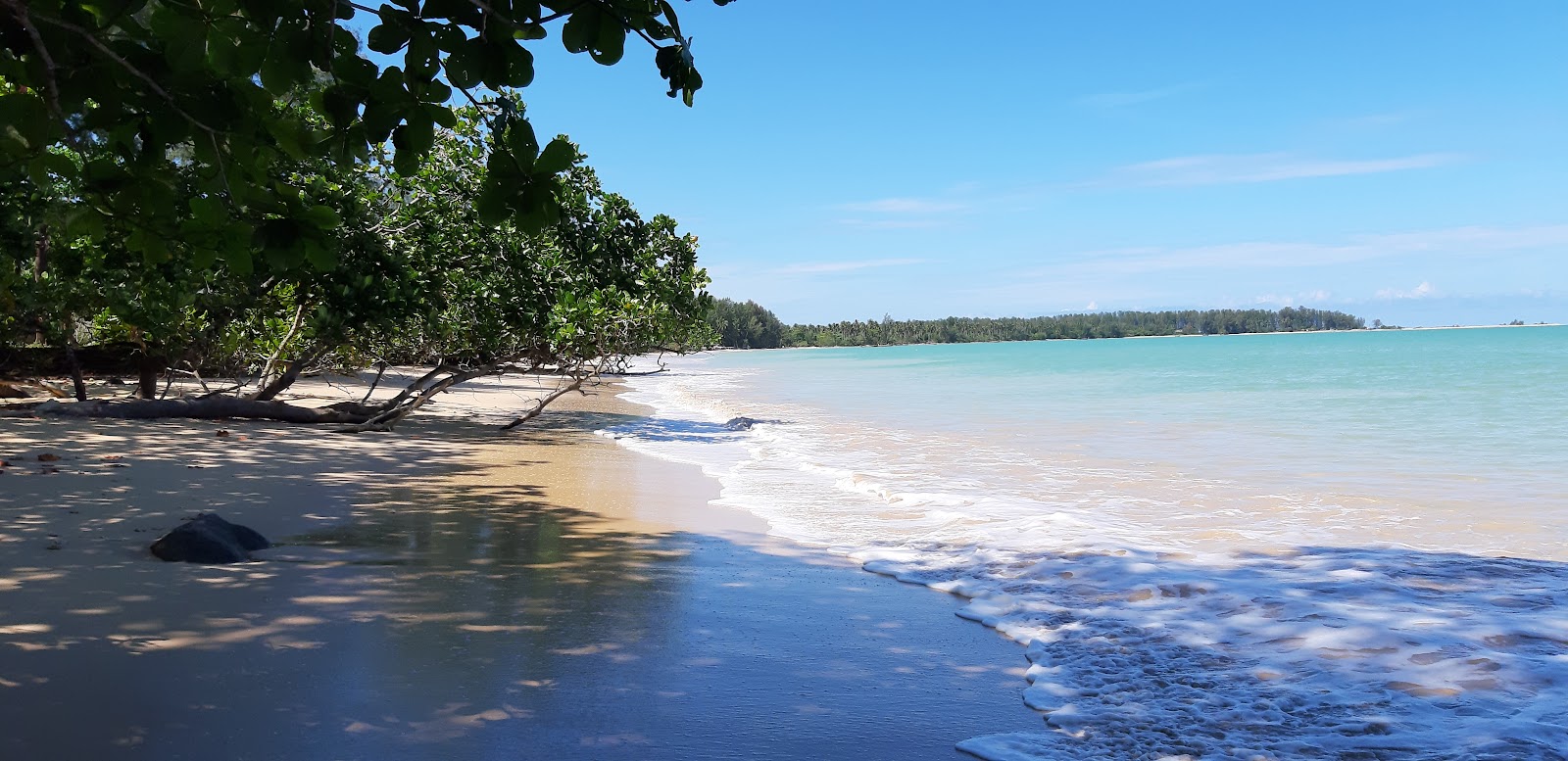 White Sand Beach'in fotoğrafı ve yerleşim