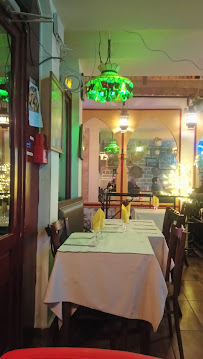 Atmosphère du Restaurant de spécialités d'Afrique du Nord Au Bon Couscos à Paris - n°14