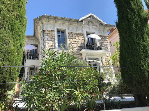 villa le Nid à Nice, appartements meublés de tourisme 4*