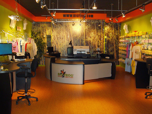 Custom T-shirt Store «Big Frog Custom T-Shirts of Valrico - Brandon», reviews and photos, 3478 Lithia Pinecrest Rd, Valrico, FL 33596, USA