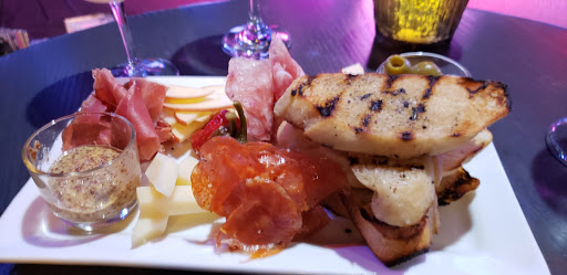 Jazz Club «Motif Jazz Cafe», reviews and photos, 182 E Cheyenne Mountain Blvd, Colorado Springs, CO 80906, USA