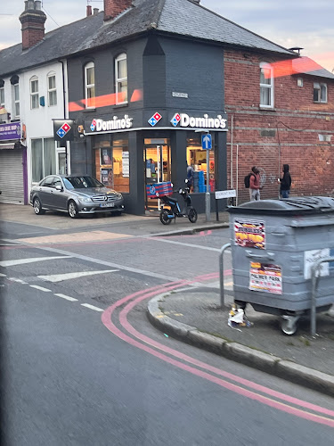 Domino's Pizza - Reading - Oxford Road - Pizza