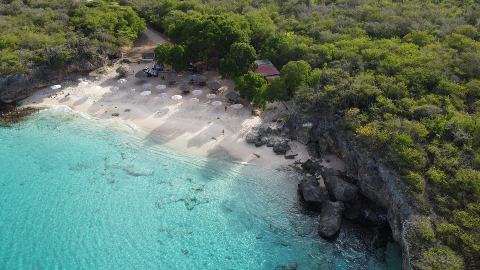 Foto von Kleine Knip Strand und seine wunderschöne Landschaft