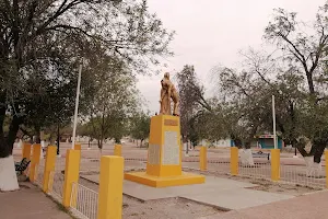 Plaza principal image