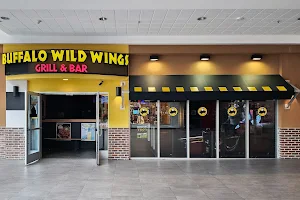 Buffalo Wild Wings image