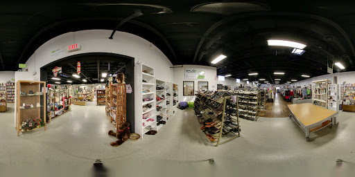 Thrift Store «The Resale Center», reviews and photos, 1505 34th St, Lubbock, TX 79411, USA