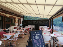 Atmosphère du Restaurant Les Saveurs d'Antan à Saint-Gatien-des-Bois - n°6