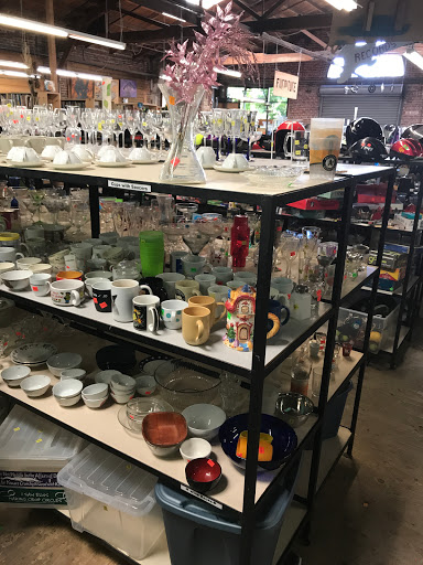 Thrift Store «Community Thrift», reviews and photos, 623 Valencia St, San Francisco, CA 94110, USA