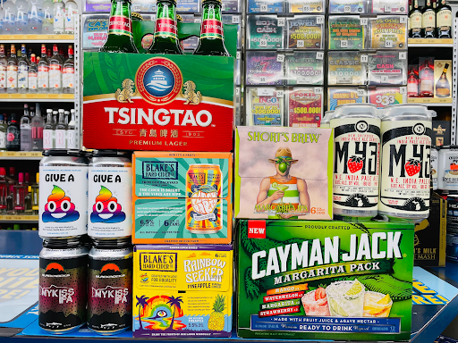 Liquor Store «Main Street Liquor», reviews and photos, 243 E 14 Mile Rd, Clawson, MI 48017, USA