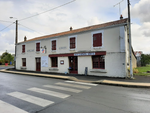 hôtels Hôtel Restaurant du Chêne Vert Airvault