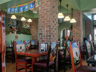 Los Tres Magueyes Mexican Restaurant