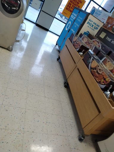 Shopping Mall «Arborland Center», reviews and photos, 3600 Washtenaw Ave, Ann Arbor, MI 48104, USA