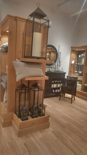 Furniture Store «Pottery Barn», reviews and photos, 10000 Research Blvd B02A, Austin, TX 78759, USA