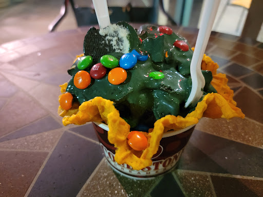 Ice Cream Shop «Cold Stone Creamery», reviews and photos, 2970 E Germann Rd #5, Chandler, AZ 85286, USA