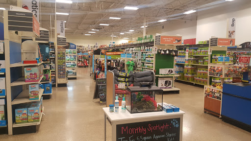 Pet Supply Store «PetSmart», reviews and photos, 14290 Plymouth Ave, Burnsville, MN 55337, USA