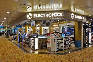 Sprint-Cass Changi Airport Electronics Retail image