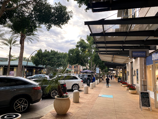 Shopping Mall «Kierland Commons», reviews and photos, 15205 N Kierland Blvd #150, Scottsdale, AZ 85254, USA