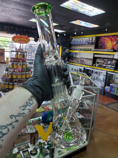 Tobacco Shop «Glassworx of Tulsa Head Shop», reviews and photos, 6529 E 51st St, Tulsa, OK 74145, USA
