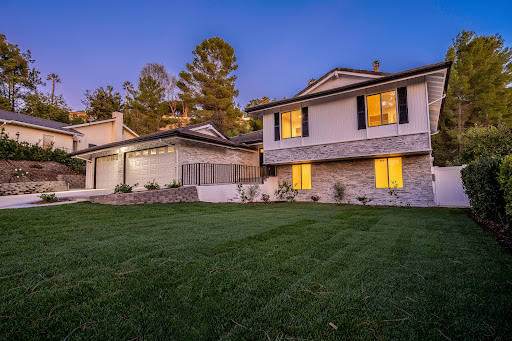 Coldwell Banker Realty Khousheh Azmoudeh image