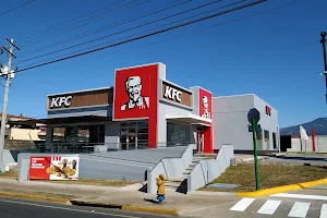 KFC Heredia San Francisco image