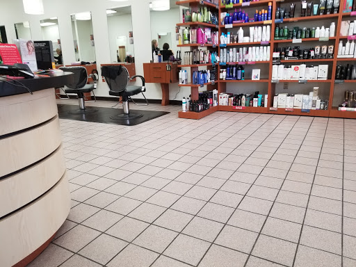 Hair Salon «Hair Cuttery», reviews and photos, 5637 Stone Rd Unit 14, Centreville, VA 20120, USA