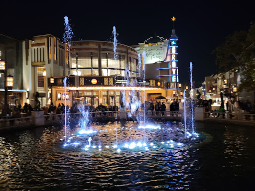 Shopping Mall «The Grove», reviews and photos, 189 The Grove Dr, Los Angeles, CA 90036, USA