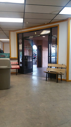 Laundromat «Pine Plaza Laundry», reviews and photos, 16312 Arrow Blvd, Fontana, CA 92335, USA