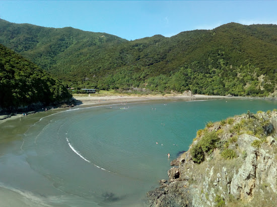 Whites Bay