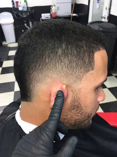 Barber Shop «On Point Barber Shop», reviews and photos, 2415 US-98, Lakeland, FL 33805, USA