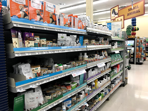 Pet Supply Store «Petco Animal Supplies», reviews and photos, 1820a W Uintah St, Colorado Springs, CO 80904, USA