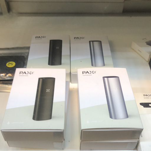 Tobacco Shop «Ipuff Smoke Shop», reviews and photos, 241 Harrison Ave, Garfield, NJ 07026, USA