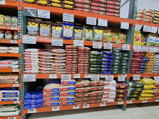 Shopping Mall «Orange Promenade Shopping Ctr», reviews and photos, 80 Boston Post Rd, Orange, CT 06477, USA