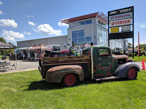 Motorcycle Dealer «2Brothers Powersports», reviews and photos, 905 Oak Ave S, Onalaska, WI 54650, USA