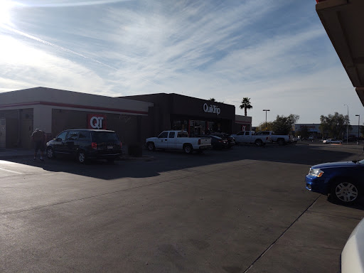 Gas Station «QuikTrip», reviews and photos, 21 E Old West Hwy, Apache Junction, AZ 85119, USA