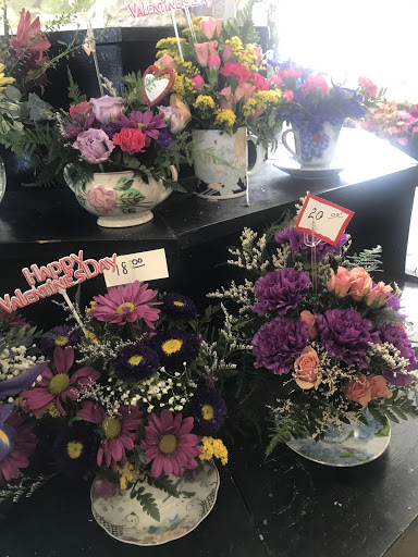 Dried Flower Shop «Rosemary Flower Shop», reviews and photos, 2758 W Main St, Wappingers Falls, NY 12590, USA