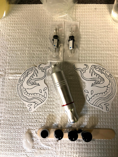 Tattoo Shop «Paper City Tattoo», reviews and photos, 1735 Northampton St, Holyoke, MA 01040, USA