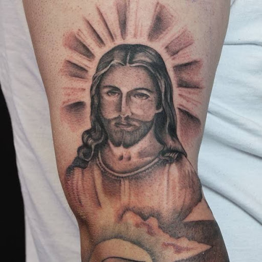 Tattoo Shop «Santa Clarita Tattoo», reviews and photos, 25835 Railroad Ave, Santa Clarita, CA 91350, USA